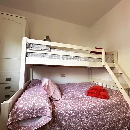 A8 - En La Carihuela, 2 Dormitorios, Wifi, A 100 Metros De La Playa