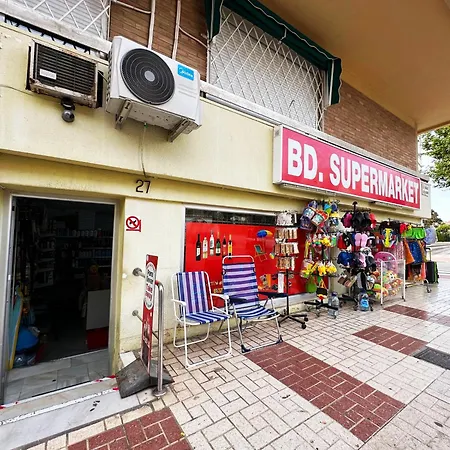 Appartamento A8 - En La Carihuela, 2 Dormitorios, Wifi, A 100 Metros De La Playa