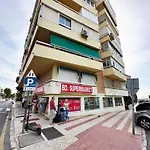 A8 - En La Carihuela, 2 Dormitorios, Wifi, A 100 Metros De La Playa *