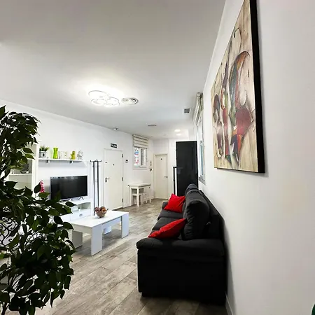 Apartment A8 - En La Carihuela, 2 Dormitorios, Wifi, A 100 Metros De La Playa