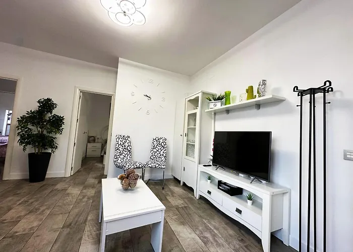 A8 - En La Carihuela, 2 Dormitorios, Wifi, A 100 Metros De La Playa Apartment *