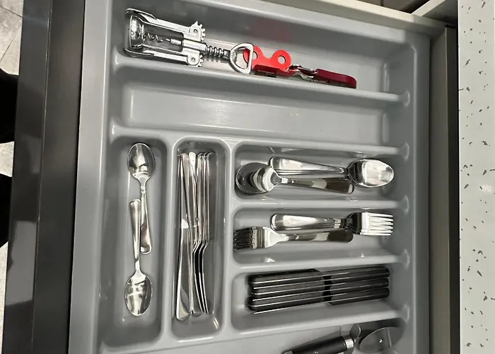 Apartamento A8 - En La Carihuela, 2 Dormitorios, Wifi, A 100 Metros De La Playa *