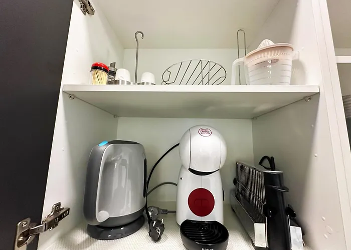 A8 - En La Carihuela, 2 Dormitorios, Wifi, A 100 Metros De La Playa Apartamento *