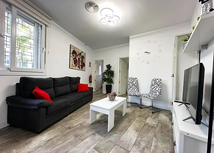 Apartment A8 - En La Carihuela, 2 Dormitorios, Wifi, A 100 Metros De La Playa Torremolinos